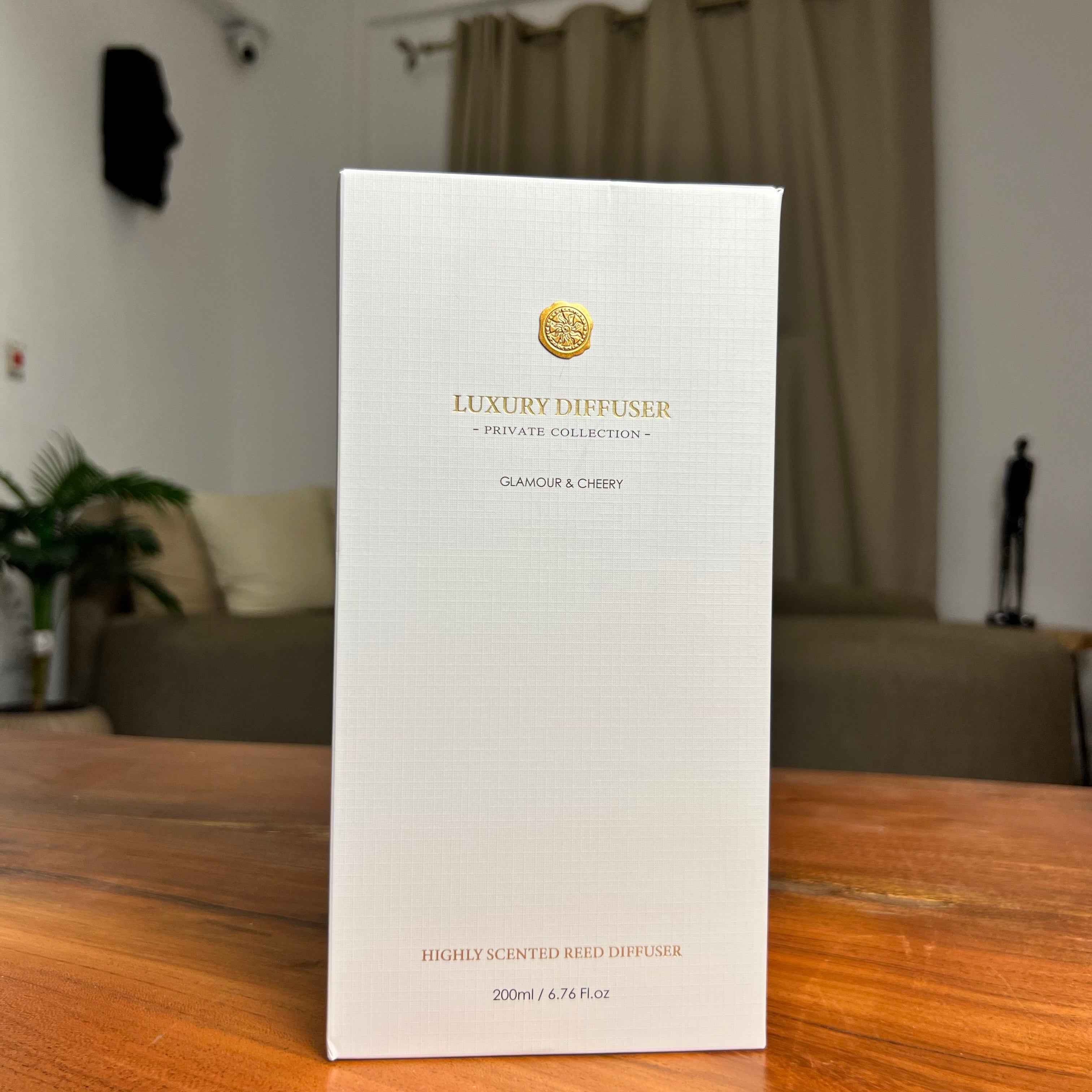 Glamour & Cheery (Ivory Edition)