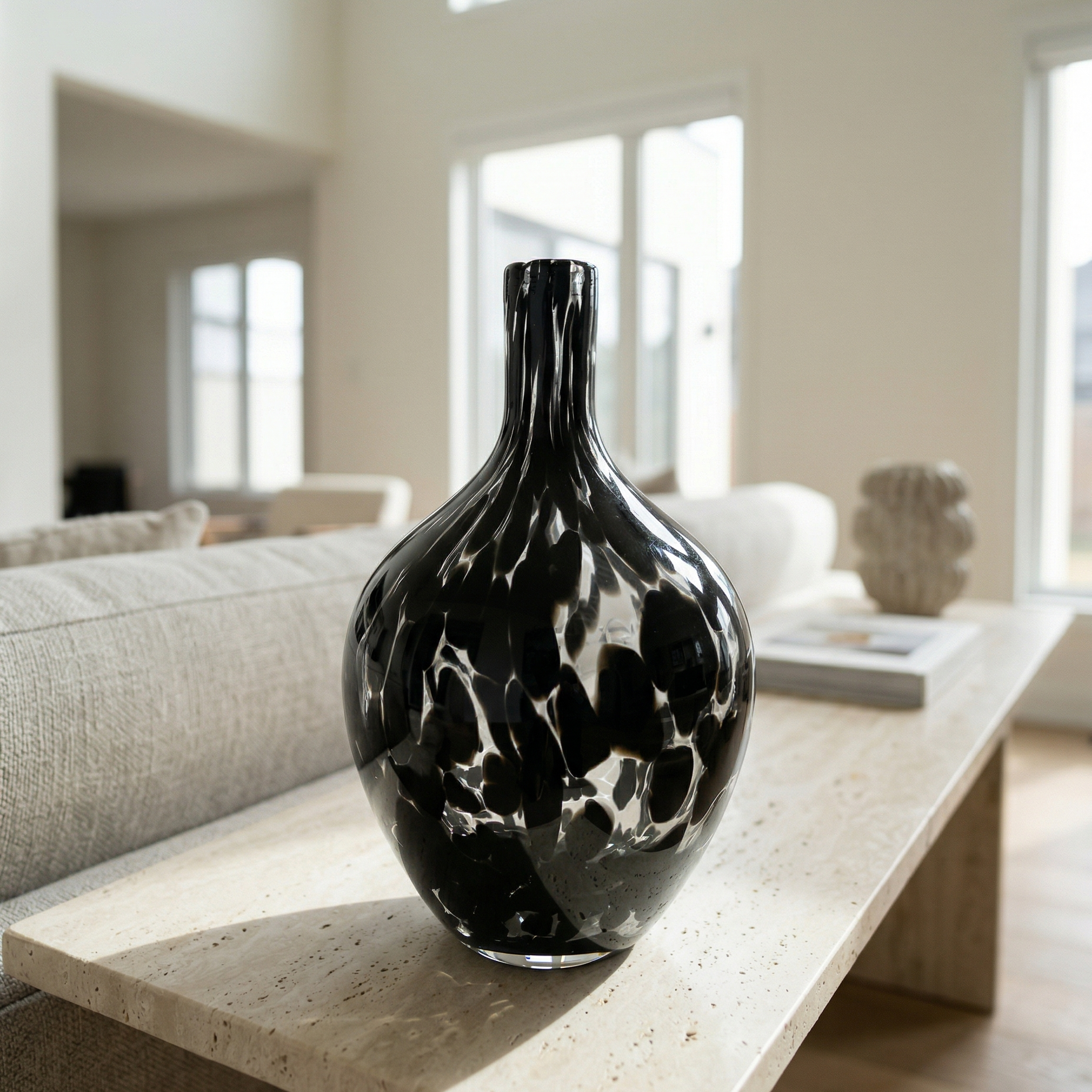 Black Splash Vase