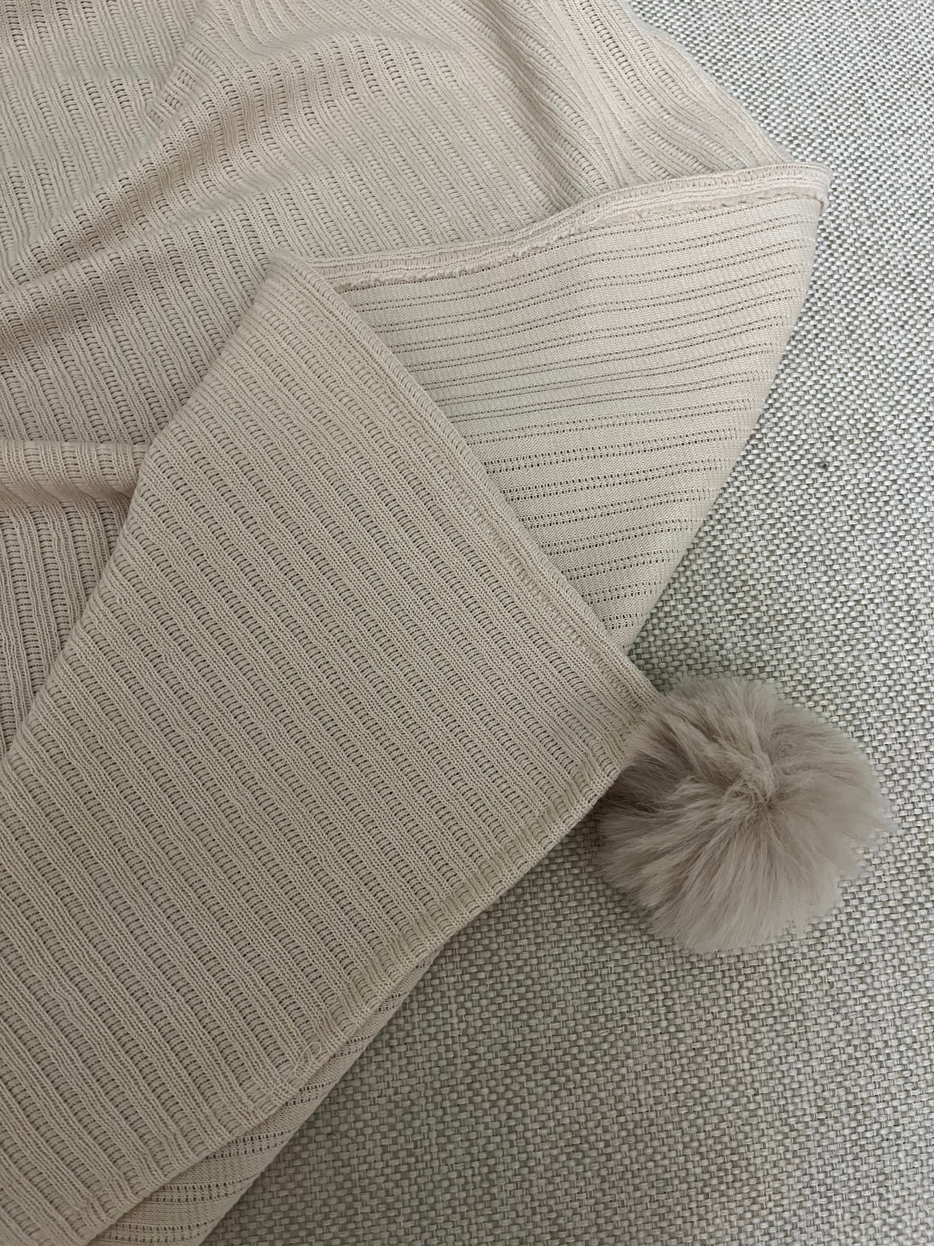 Pom-Pom Ribbed Throw Blanket - Figi Home