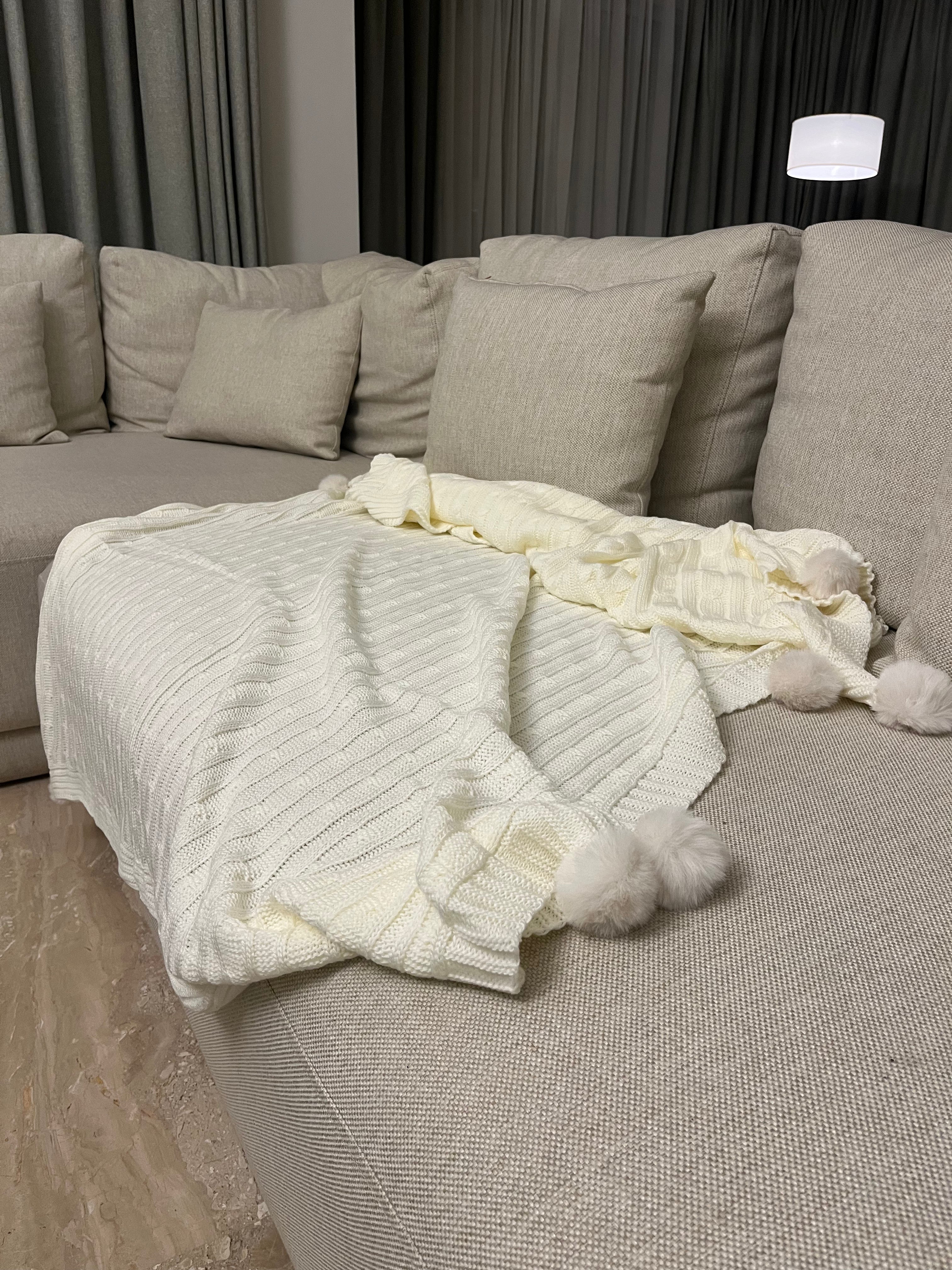Tassel Knit Throw - Figi Home