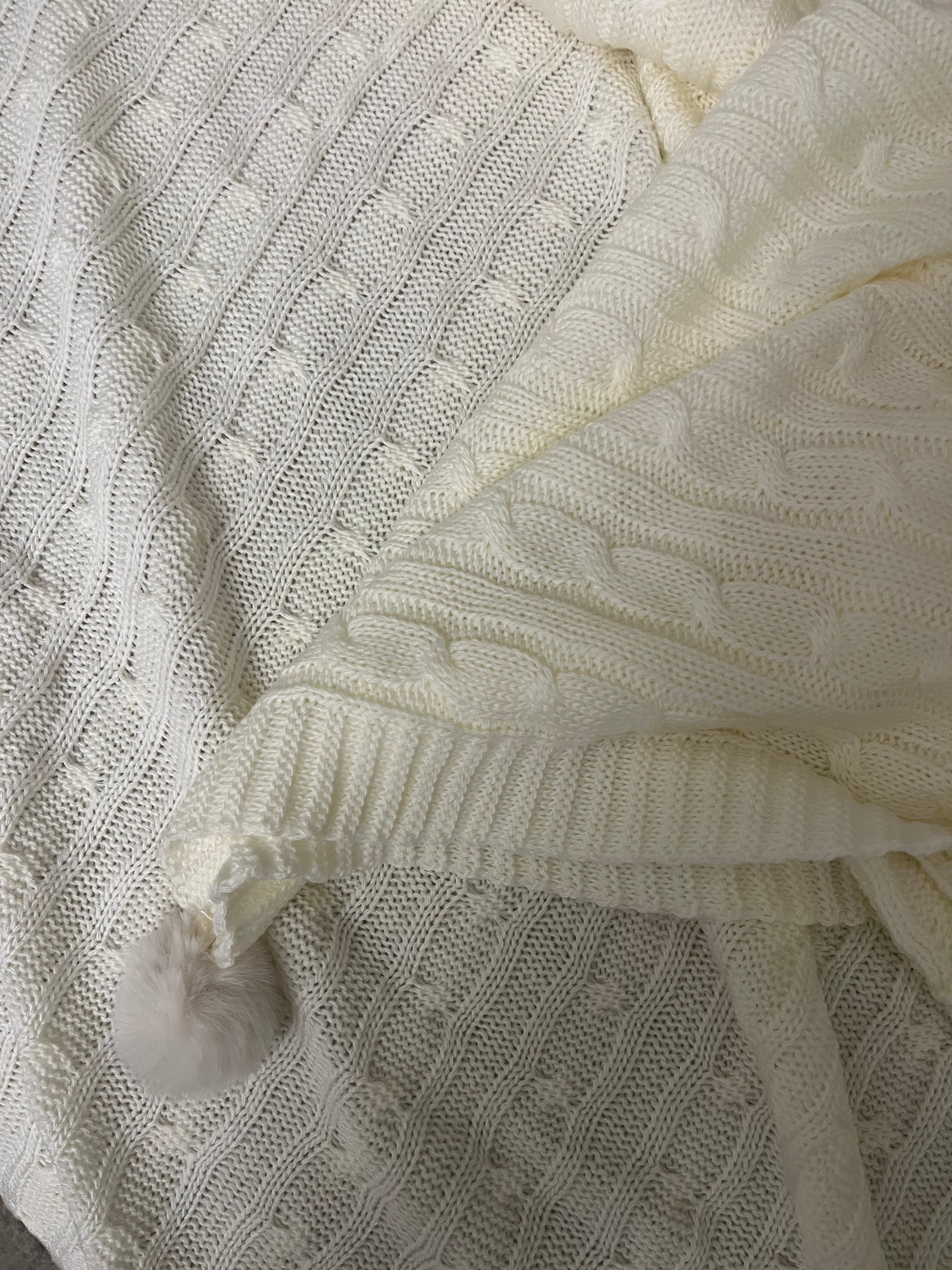 Tassel Knit Throw - Figi Home