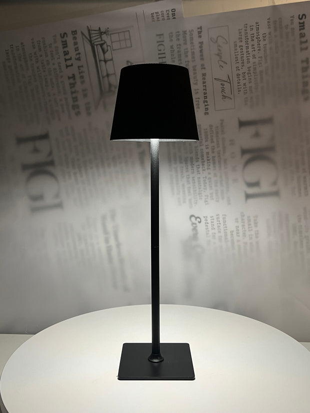 LUMO Minimalist Metal Lamp