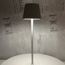 LUMO Minimalist Metal Lamp