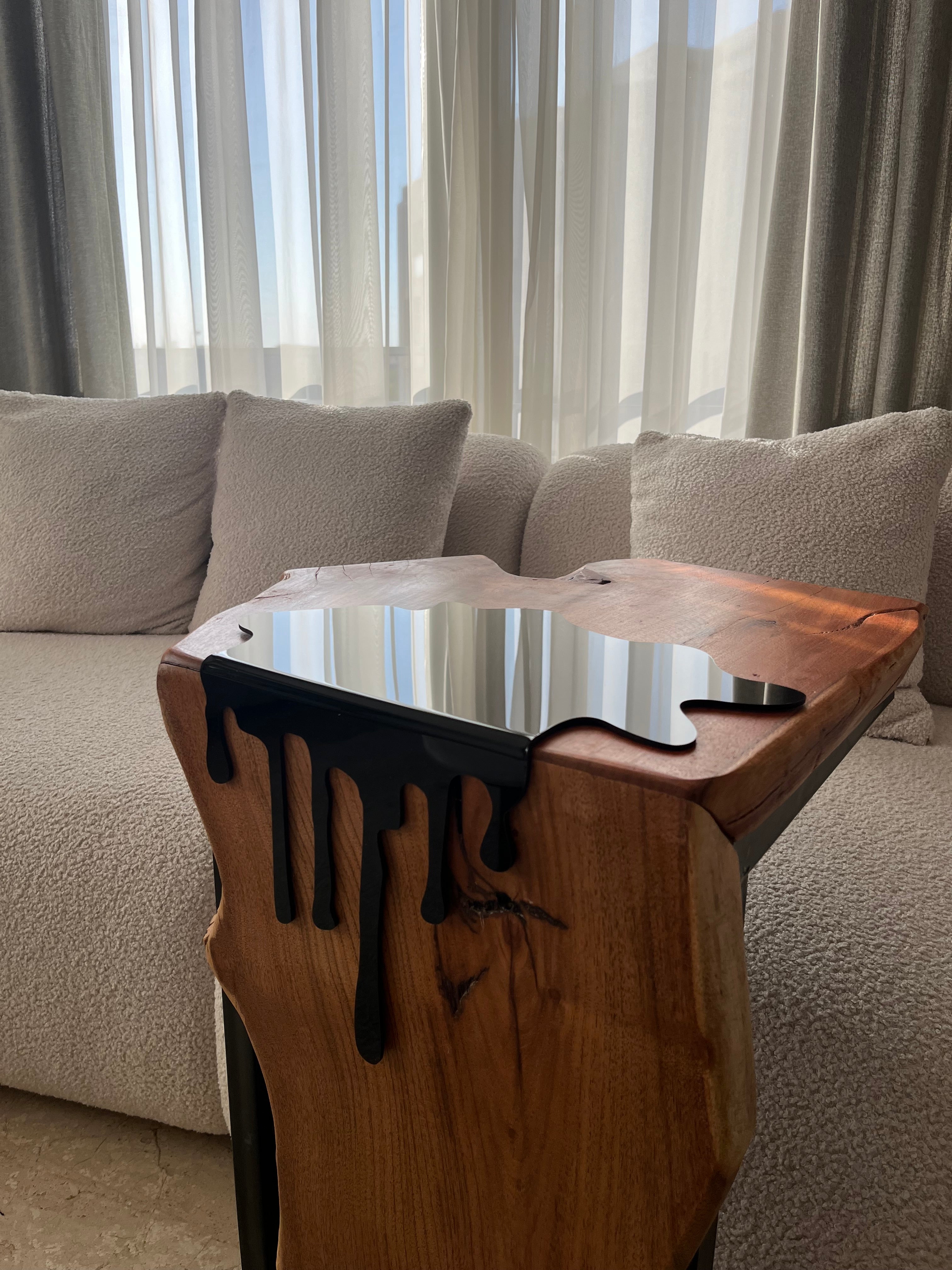 Colored Acrylic Drip - Figi Home