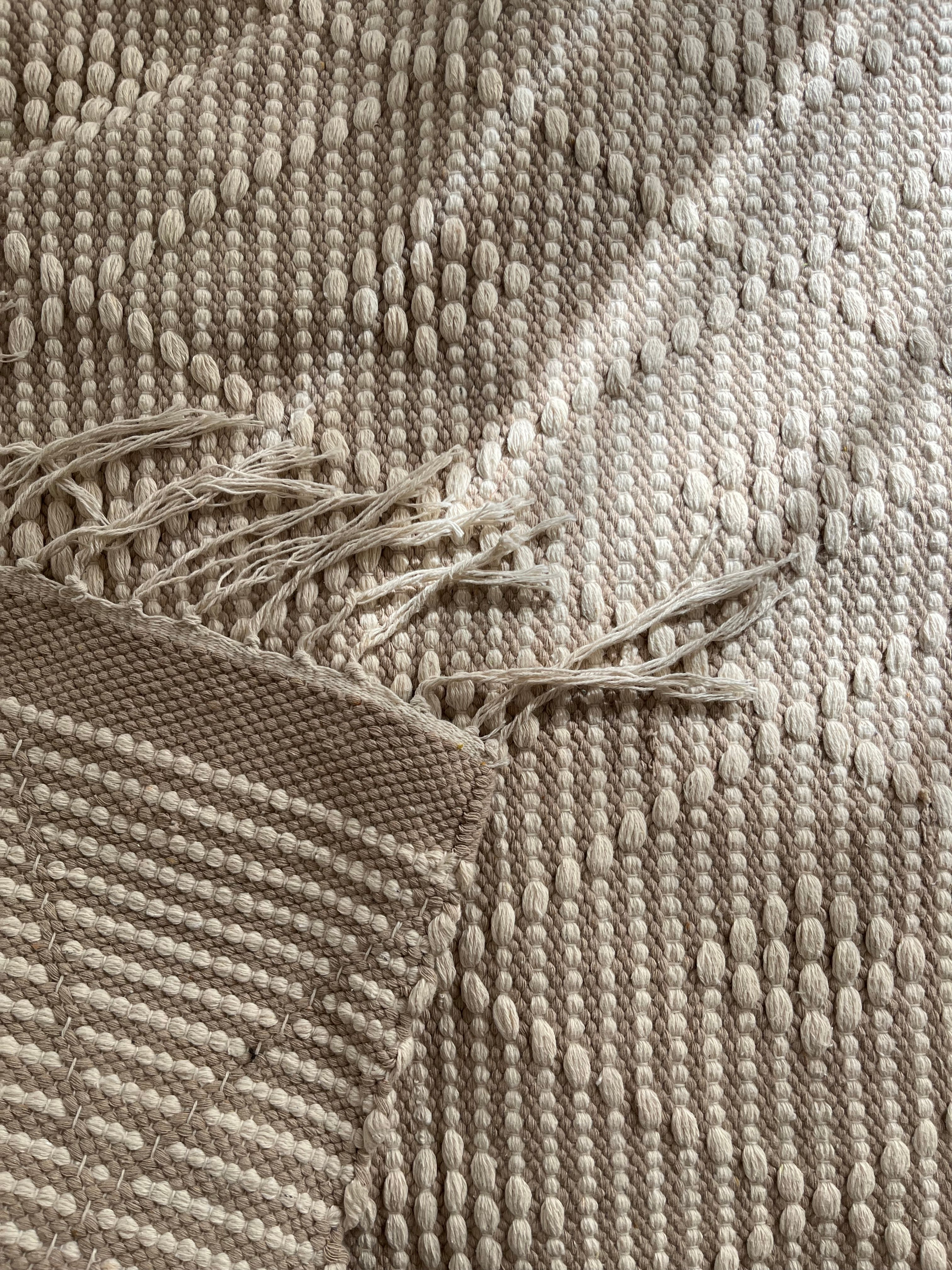 Beige Diamond Textured Kilim