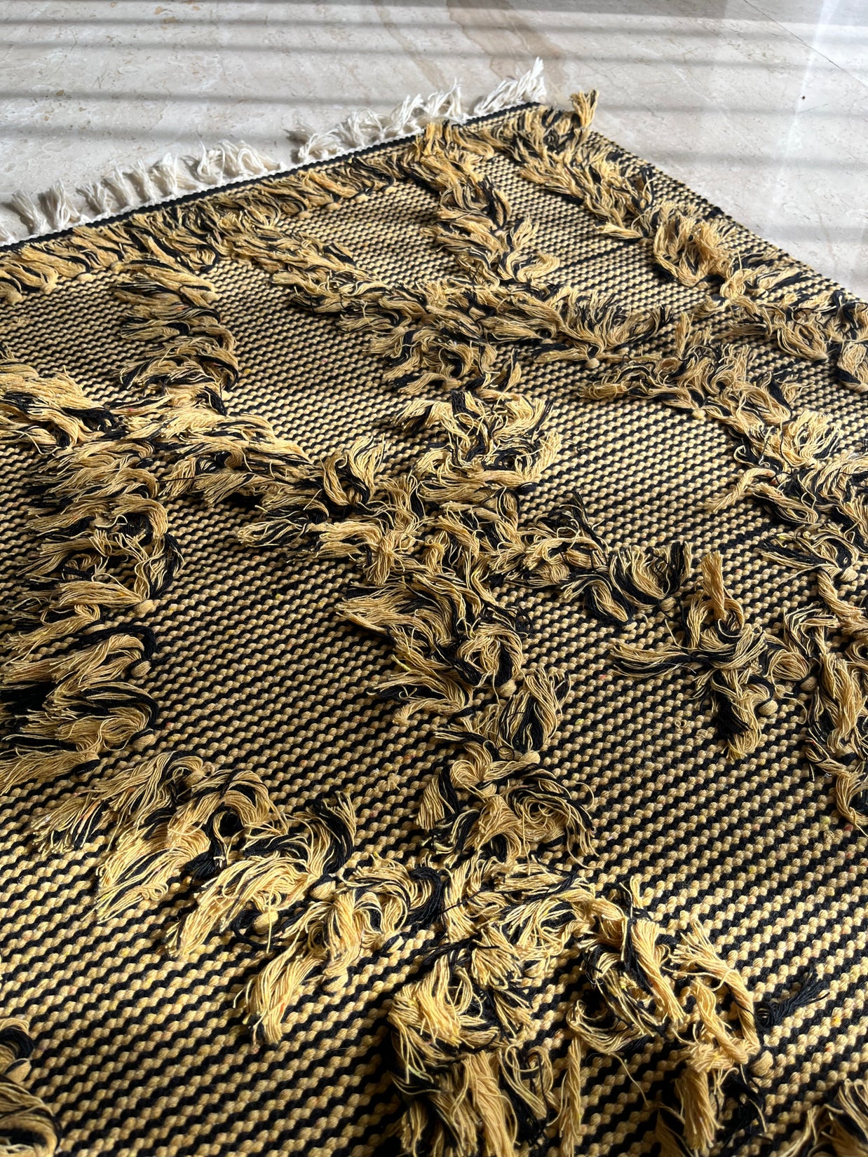 Sahara Vine Textured Kilim