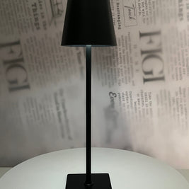 LUMO Minimalist Metal Lamp