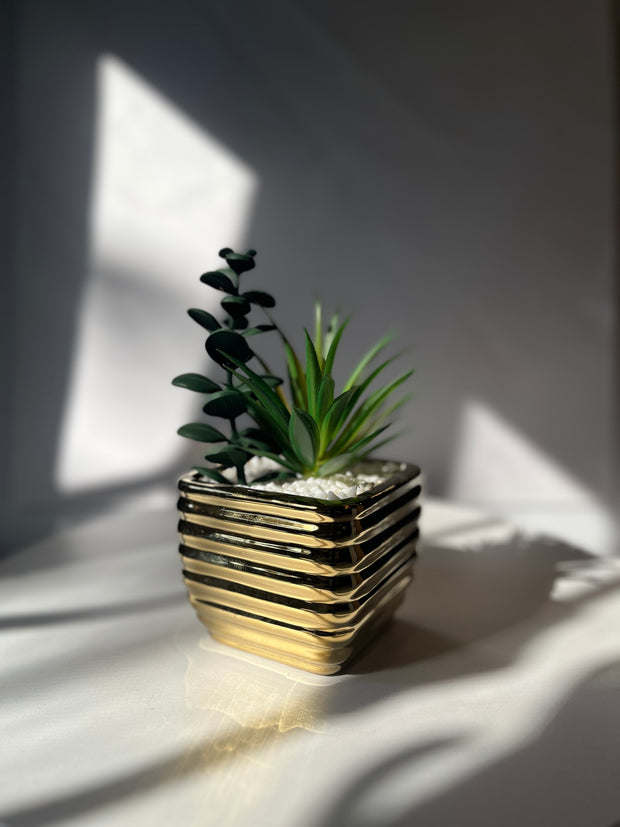 Aero Square Planter