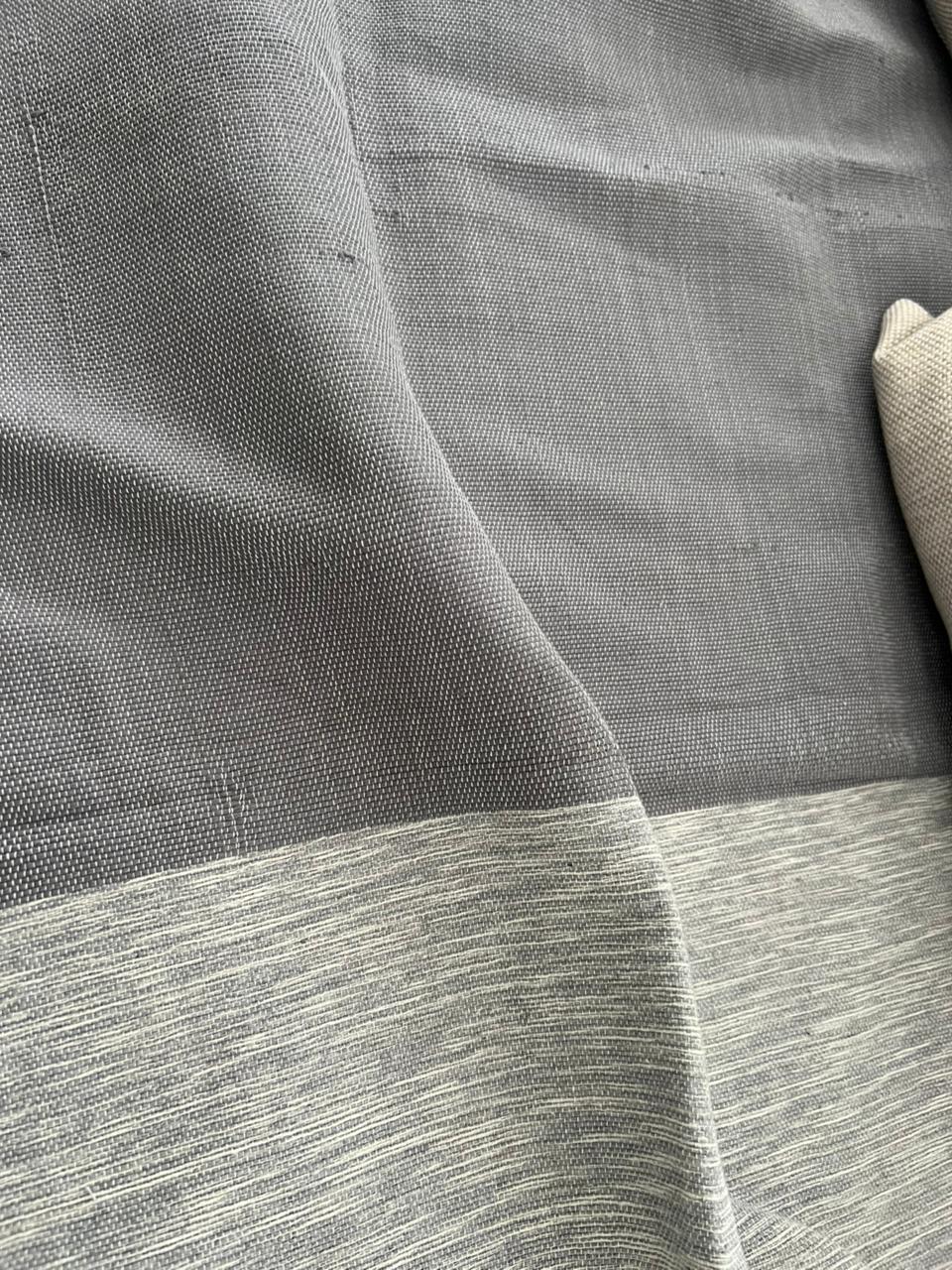 Dual-tone linen couch cover