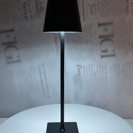 LUMO Minimalist Metal Lamp