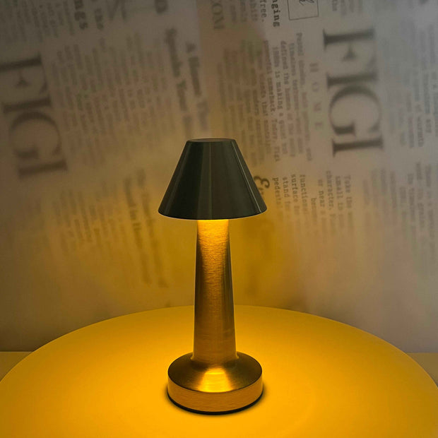 AURA Brass Wall Lamp