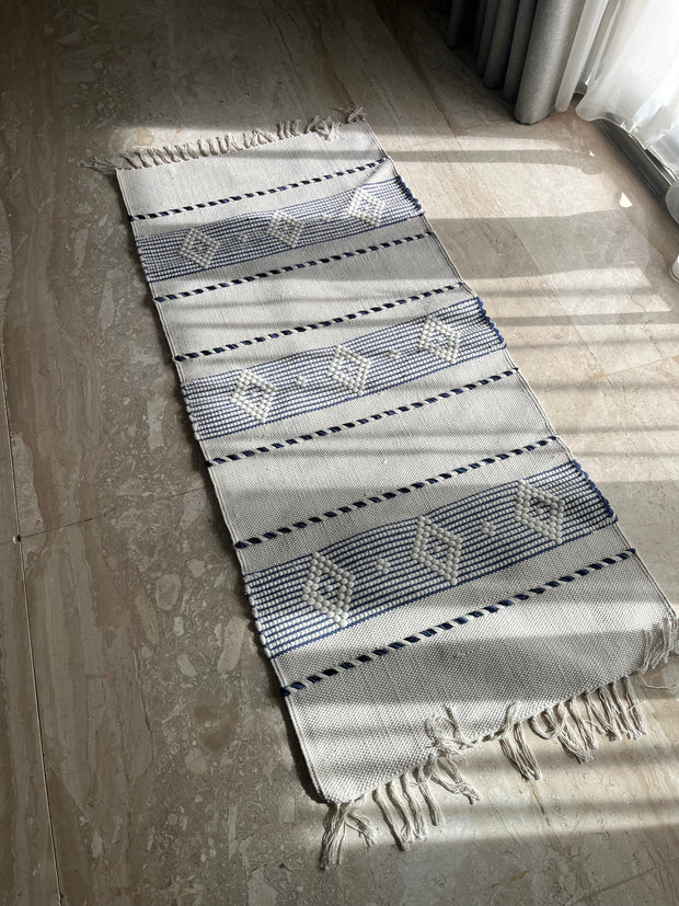 White & Navy Textured Kilim