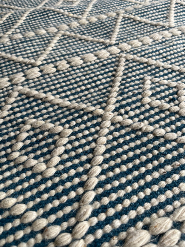 Nordic Diamond Weave Kilim