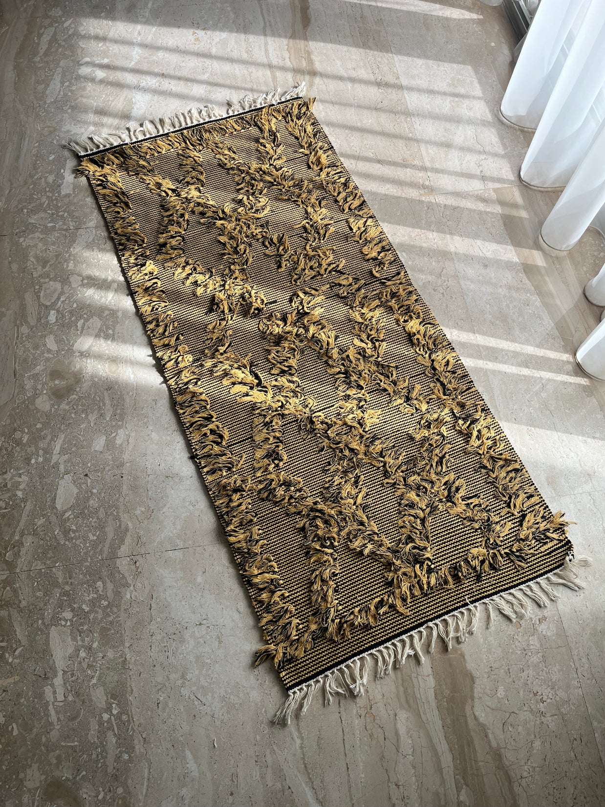 Sahara Vine Textured Kilim