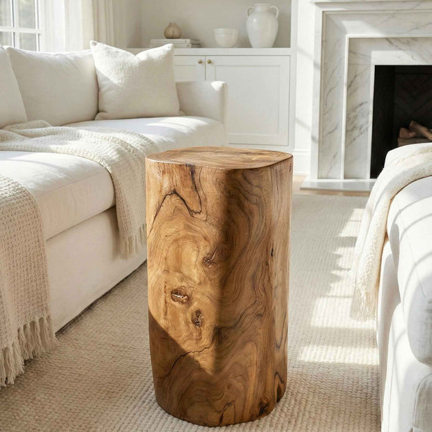Veyra Log – Solid Wood Log Side Table with Organic Grain Design