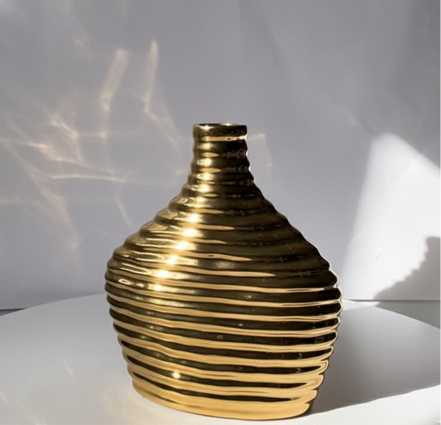Ripple Form Vase