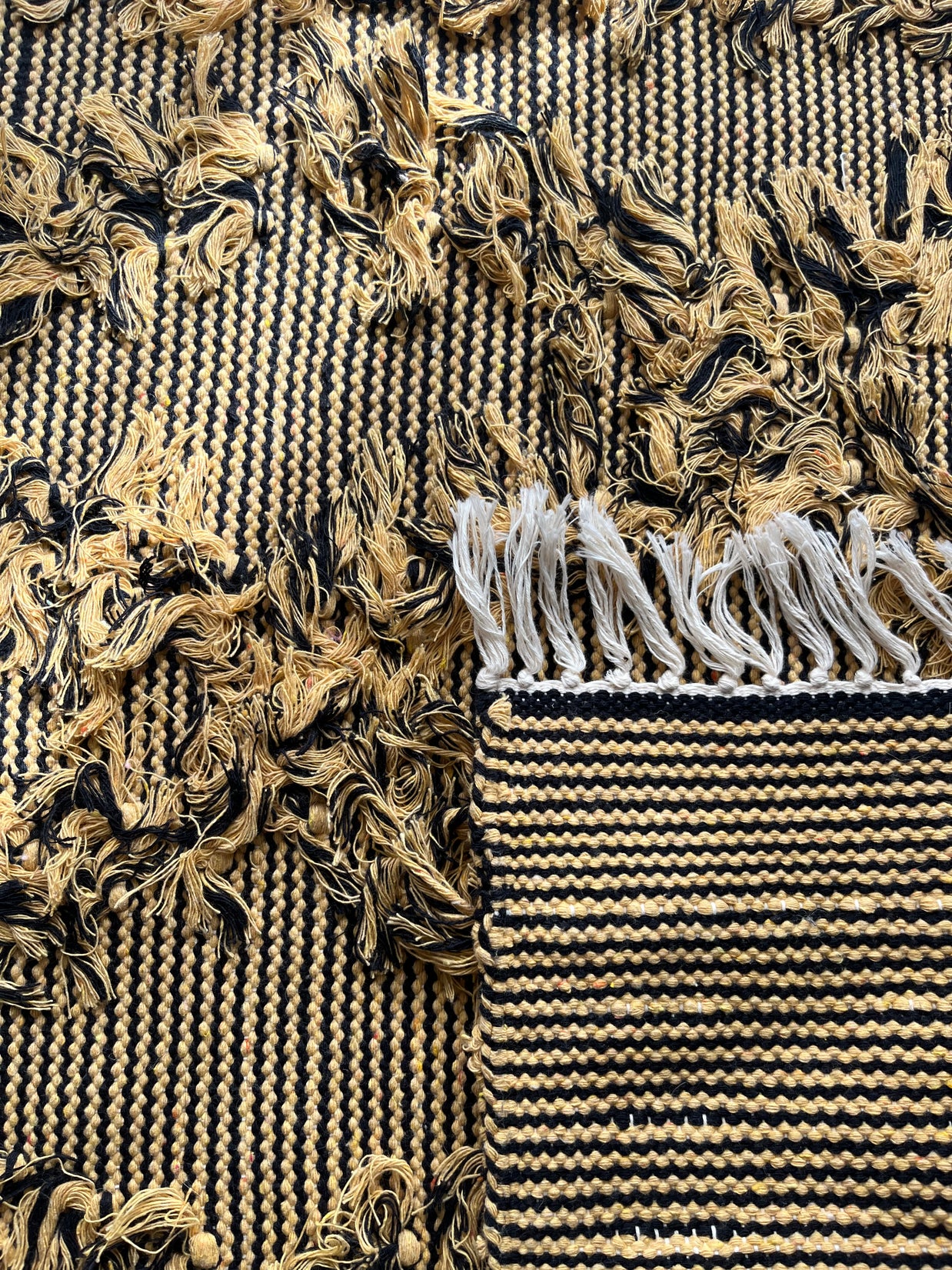 Sahara Vine Textured Kilim