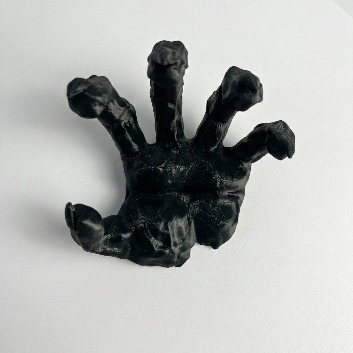 Creeping Hand Magnetic Holder