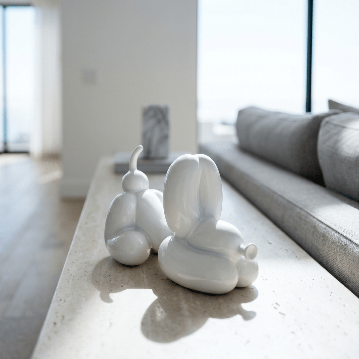 Lying Balloon Dog Sculpture - Figi Home